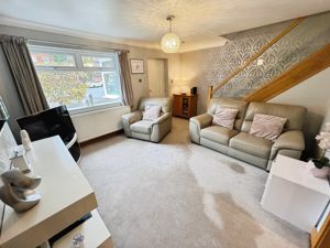 Lounge- click for photo gallery